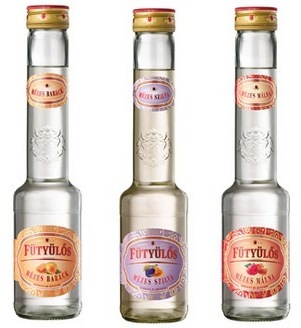 mezes-palinka---zwack-futyulos.10056.301x328